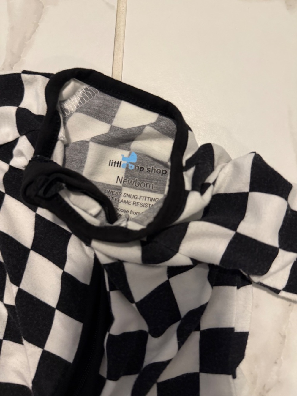 3 little one shop zippies newborn - Picture 10 of 10